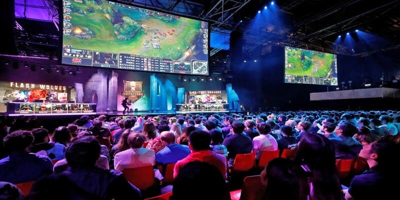 Trò chơi Esport vừa thử thách tư duy vừa kiếm tiền khủng